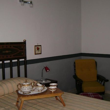 B&B Ex Magazzeno Barlotti Paestum Exterior foto