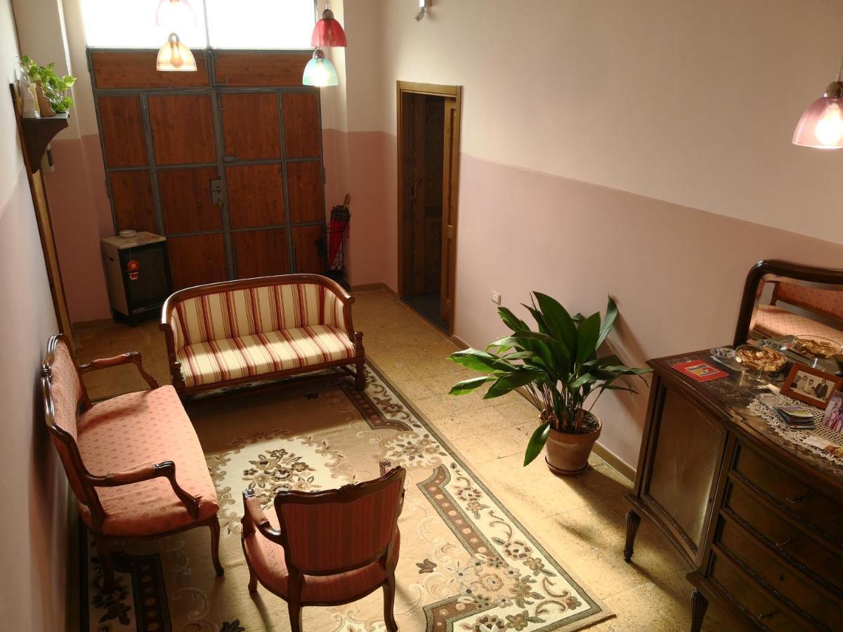 B&B Ex Magazzeno Barlotti Paestum Exterior foto